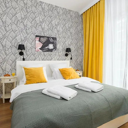 Prymasa Tysiaclecia - P&O Serviced Apartments Warschau Exterior foto