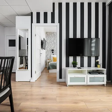 Prymasa Tysiaclecia - P&O Serviced Apartments Warschau Exterior foto