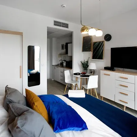 Prymasa Tysiaclecia - P&O Serviced Apartments Warschau Exterior foto